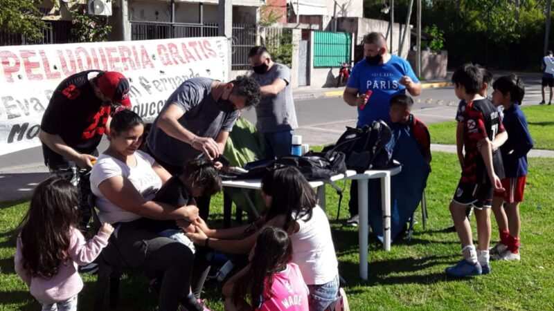 La Agrupación “Eva Perón” y una nueva Jornada de Peluquería Solidaria