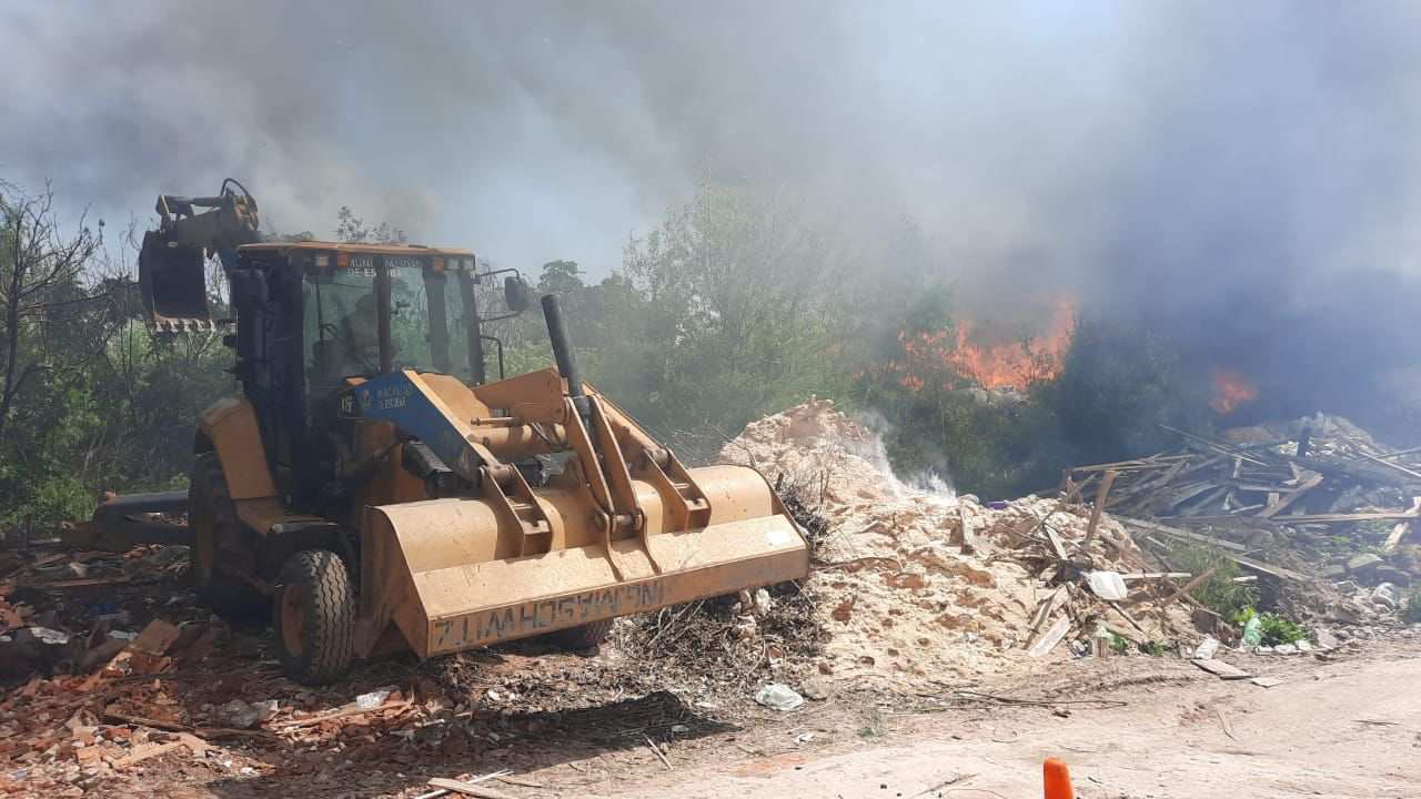 La Municipalidad de Escobar clausuró un predio donde se quemaban residuos a cielo abierto 