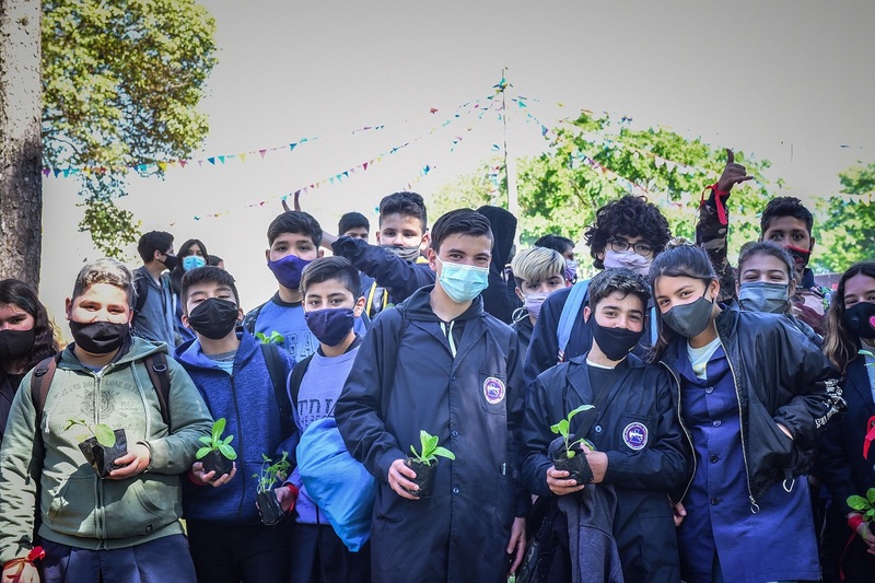 Más de 8 mil niños, niñas y adolescentes de escuelas públicas y privadas del distrito visitan la Fiesta Nacional de la Flor