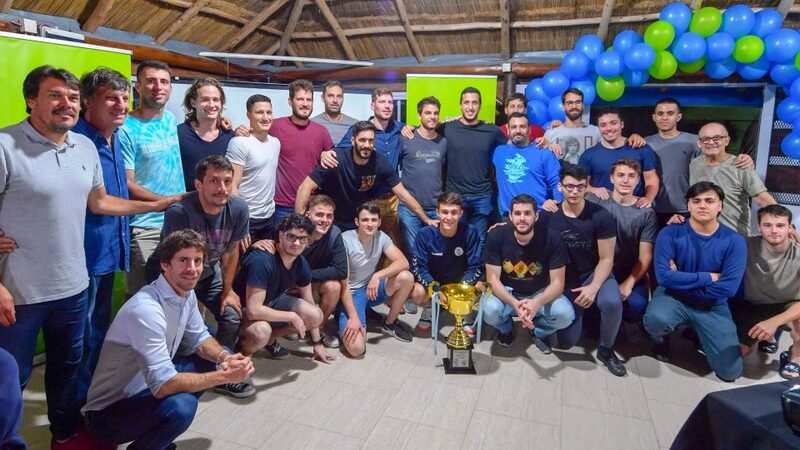 Juan Andreotti agasajó a San Fernando Handball, campeón Nacional