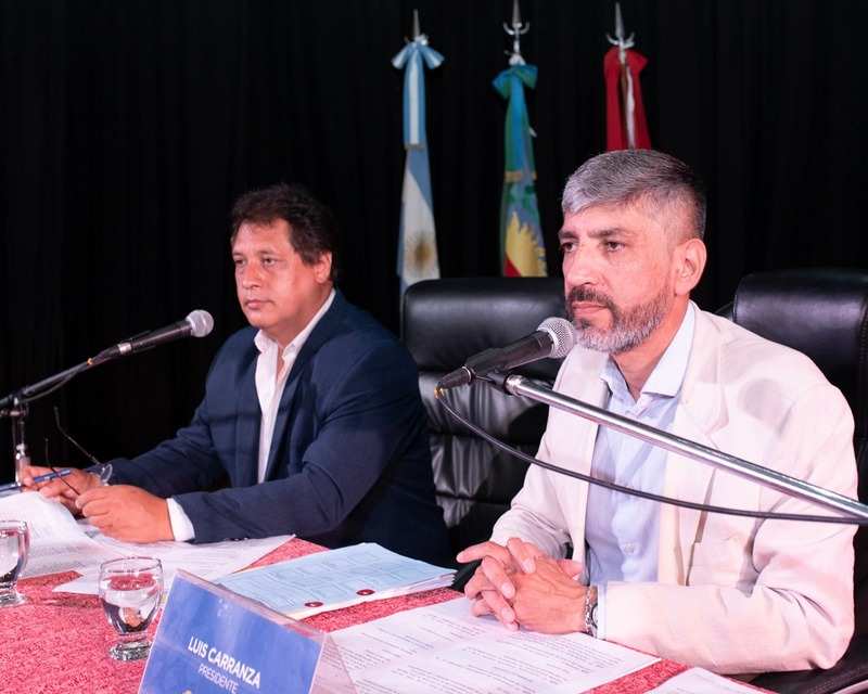 Nueva Asamblea de Concejales y Mayores Contribuyentes en el Teatro Seminari