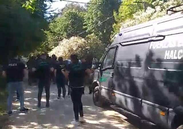 Detuvieron a 2 delincuentes tras allanamientos por Drogas en Robles y El Palomar