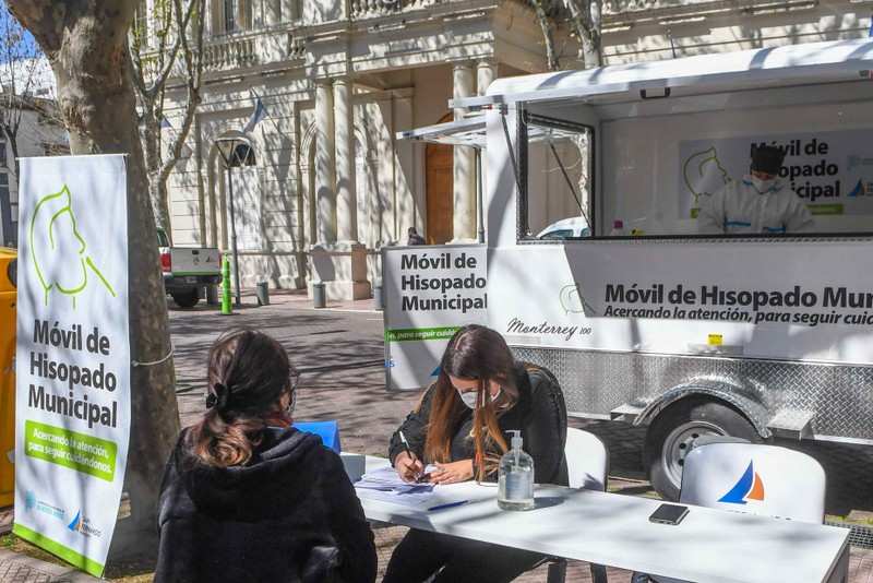 El Móvil de Hisopado Municipal de San Fernando llega a la Plaza Santa Lucía para testeos gratuitos de Covid