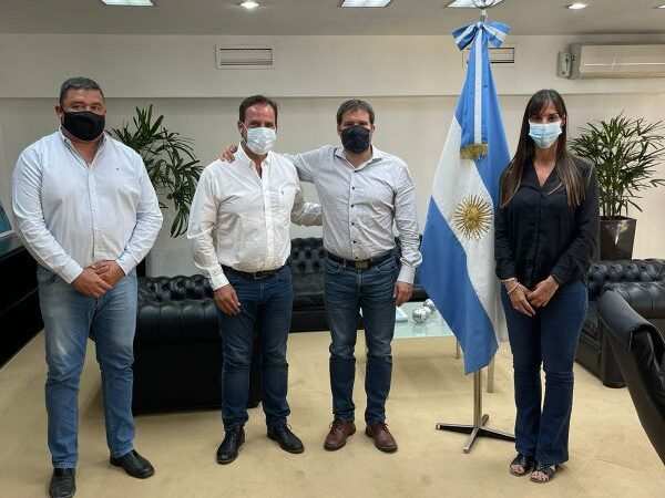 Ariel Sujarchuk y el interventor de ENARGÁS, Federico Bernal, se reunieron para planificar la construcción de la red domiciliaria de gas en el partido de Escobar