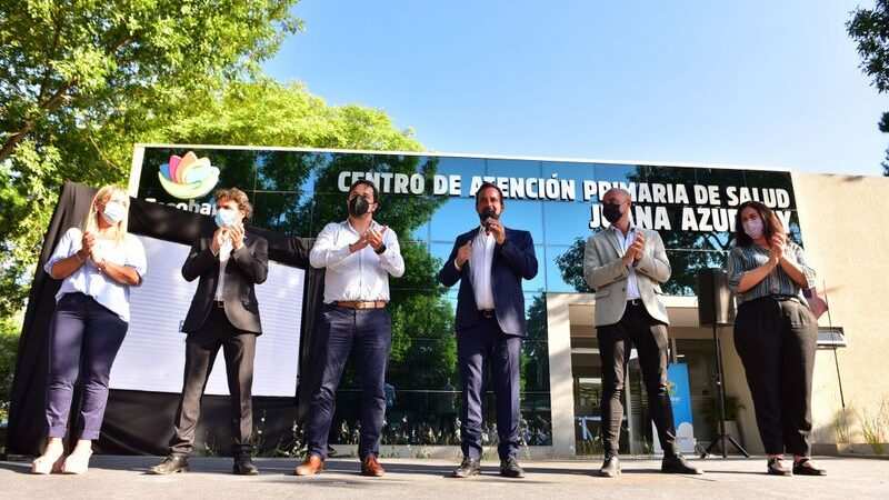 Ariel Sujarchuk y Beto Ramil inauguraron el CAPS Juana Azurduy acompañados por el ministro Nicolás Kreplak