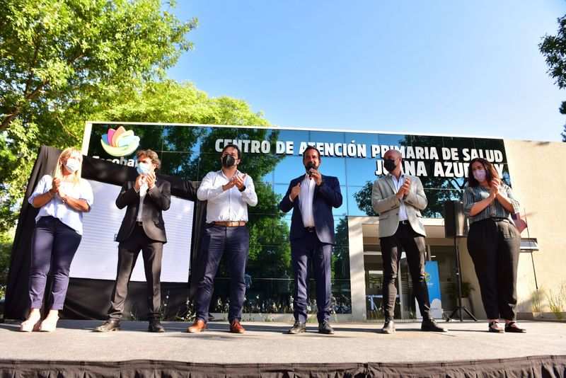 Ariel Sujarchuk y Beto Ramil inauguraron el CAPS Juana Azurduy acompañados por el ministro Nicolás Kreplak