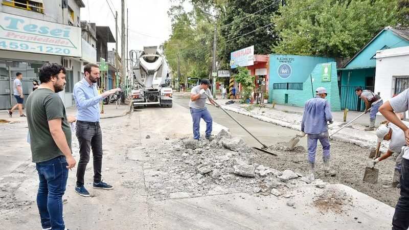 Selci recorrió la obra de repavimentación integral de la Avenida Pedro Díaz