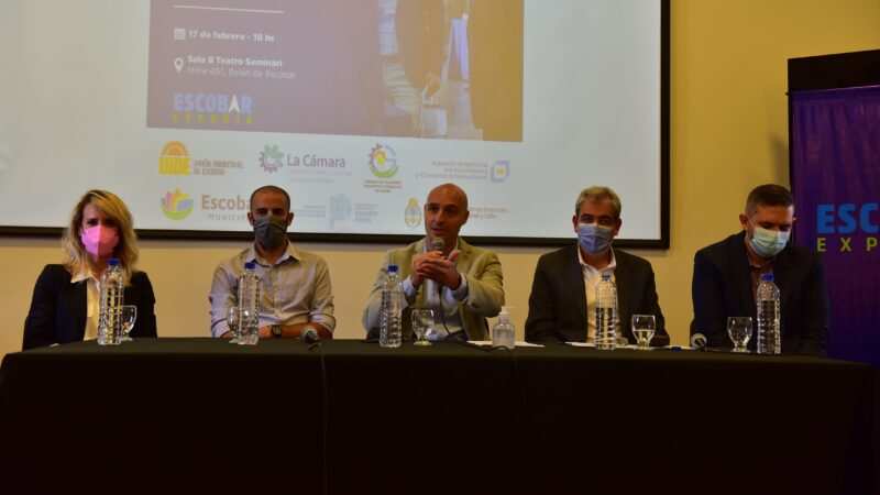 Escobar Exporta: Beto Ramil, junto a importantes autoridades nacionales y provinciales, encabezó un encuentro y capacitación para 60 PyMEs locales