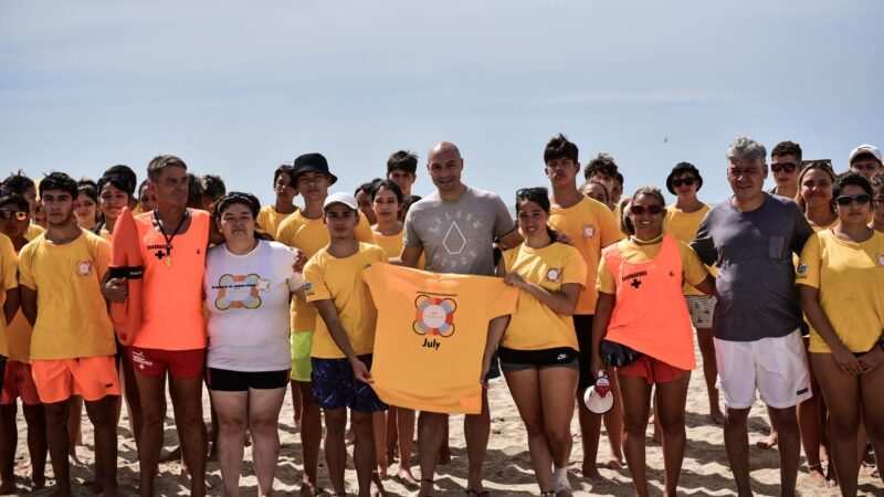 Mi Primer Viaje al Mar: Beto Ramil compartió en Villa Gesell una emotiva jornada con 400 chicos y chicas del distrito