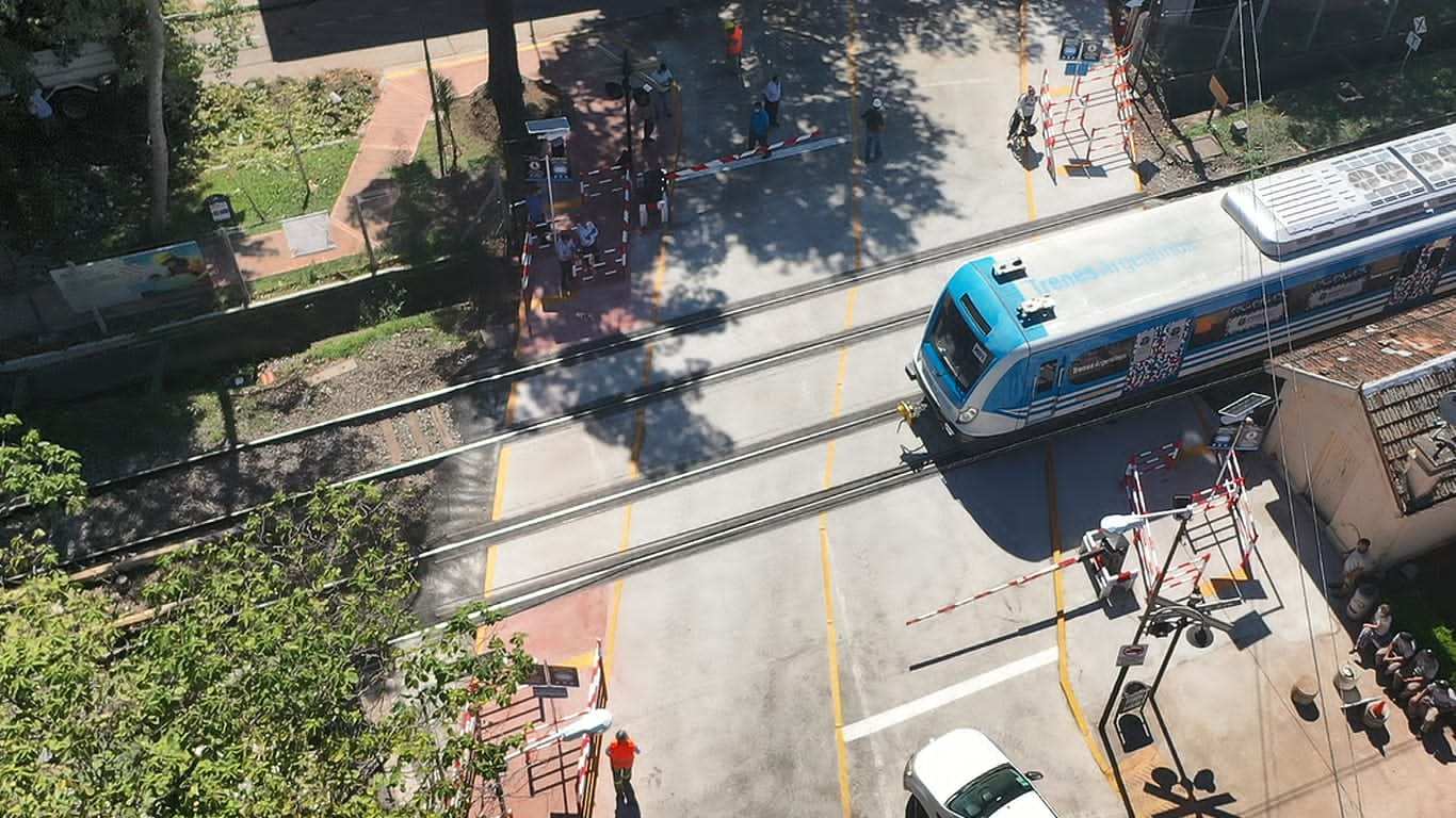 Trenes Argentinos reabrió el Paso a Nivel Guido Spano en San Fernando
