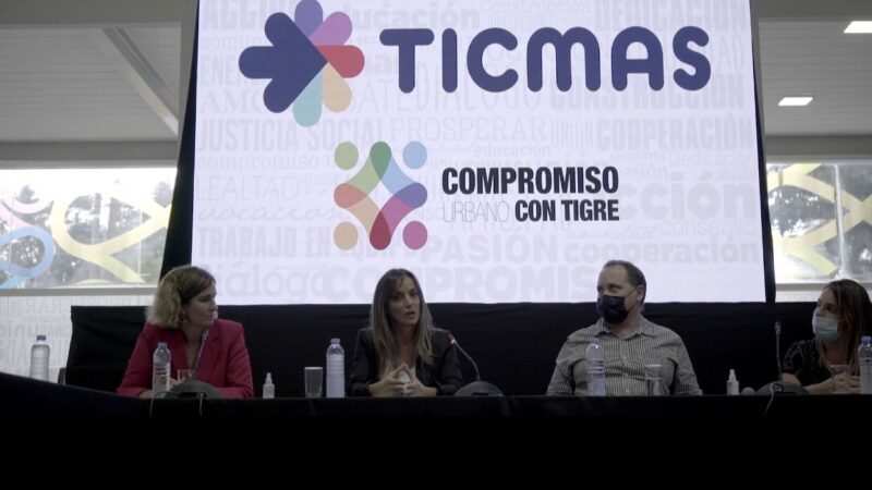 Malena Galmarini acompañó la capacitación de TICMAS sobre educación tecnológica a las y los directivos de escuelas en la ONG Compromiso Urbano con Tigre