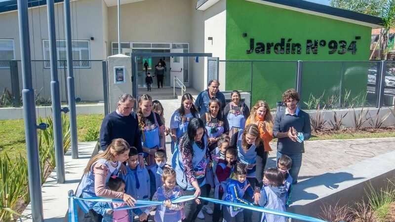 Juan Andreotti y Gabriel Katopodis inauguraron el Jardín de Infantes N°934