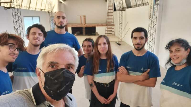 Los jóvenes del Programa Cooperar continúan con los trabajos de puesta a punto del “Centro de Jubilados Luna de Otoño” y de la “Asociación Amigos y Jubilados Estación Carapachay” en Vicente López.