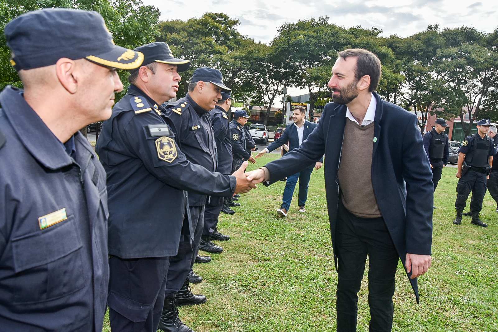 Damián Selci dio la bienvenida a 30 nuevos policías en Hurlingham