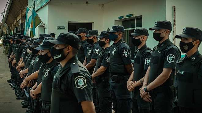 La Municipalidad presentó 40 nuevos agentes de la Policía Bonaerense que se suman a la jurisdicción del partido de Escobar