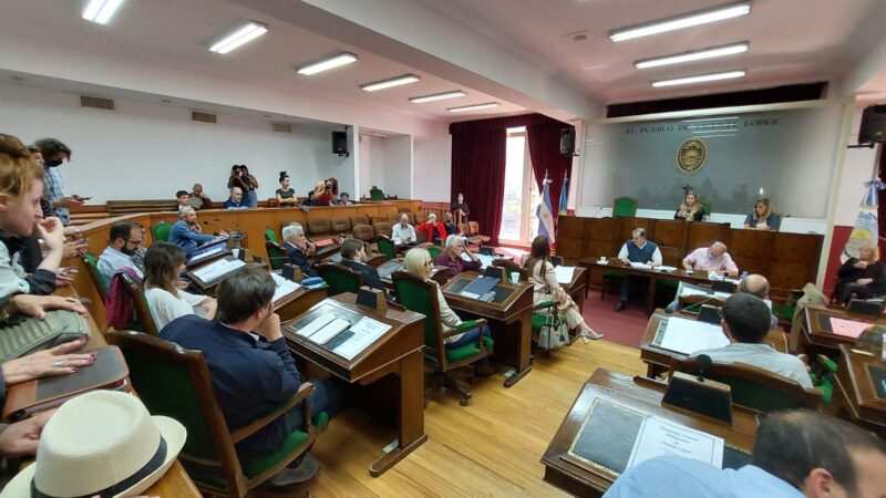 Vecinos piden cámaras de seguridad y parada de colectivos en barrio de Olivos y desde el bloque Juntos enviaron el proyecto a comisión