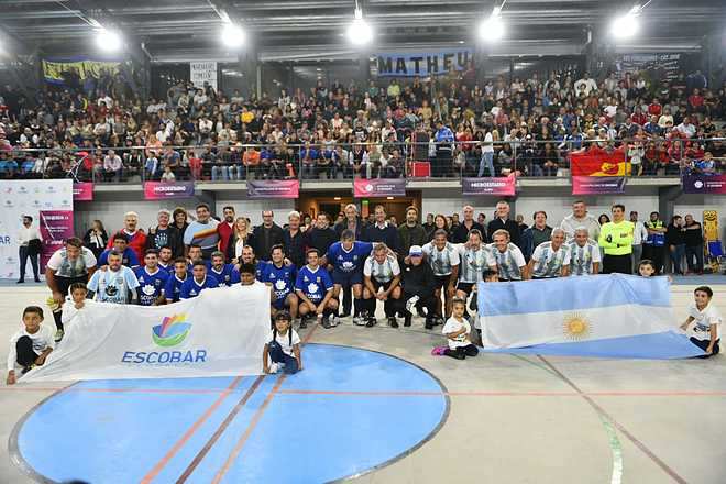 Tras funcionar como vacunatorio por la pandemia, el Microestadio de Garín vuelve a ser un espacio cultural y deportivo