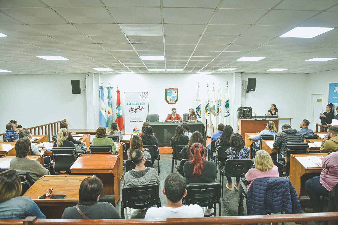 Escobar, se realizó una capacitación sobre perspectiva de género