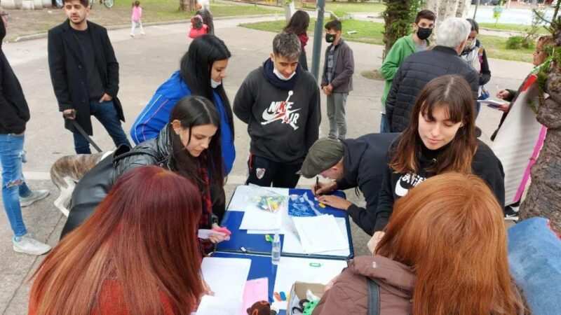 Los vecinos participan de la Campaña por  un “Hospital Veterinario” en Vicente López