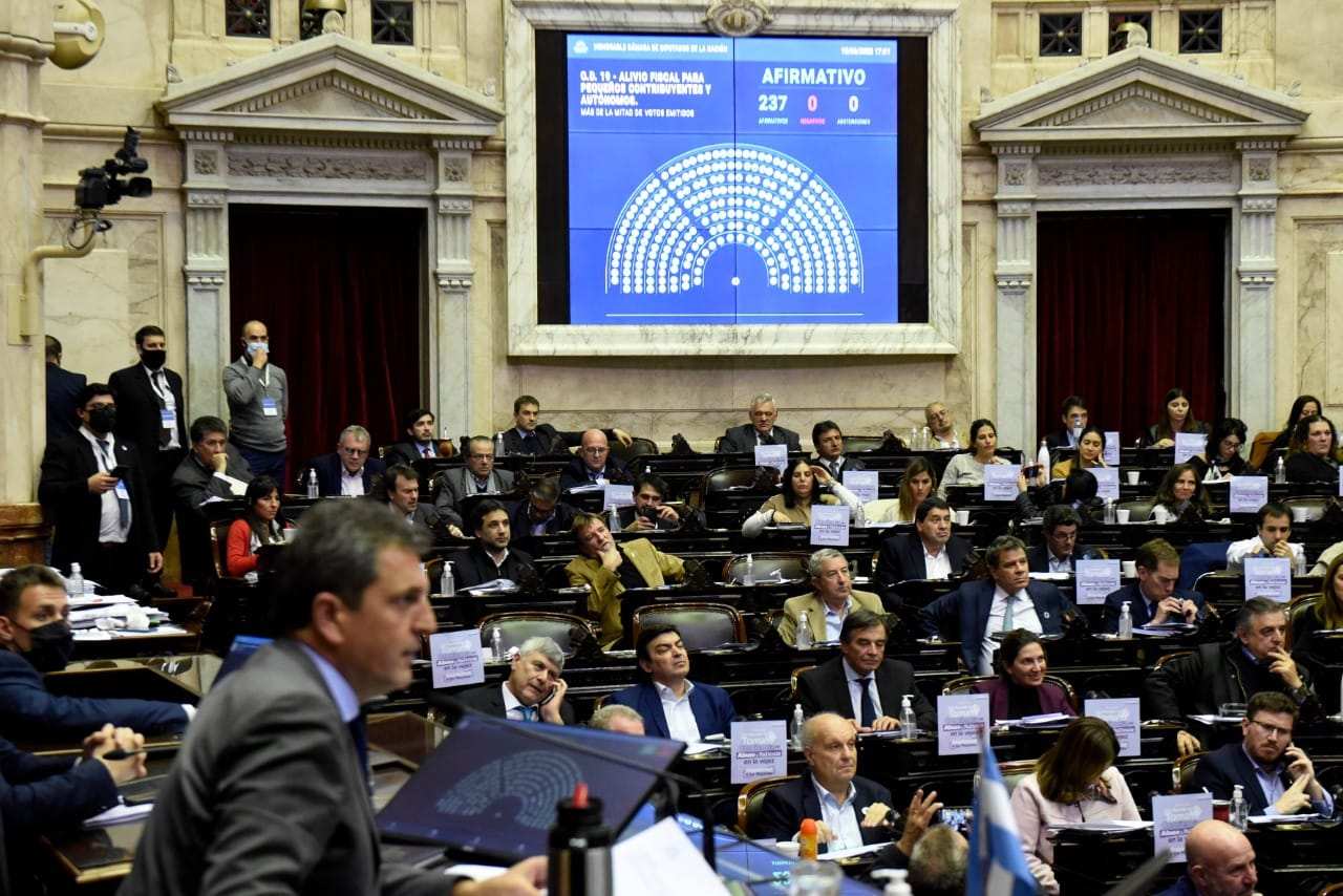 Alicia Aparicio sobre el Alivio Fiscal: “El salario debe permitirle al trabajador el desarrollo de una vida digna”