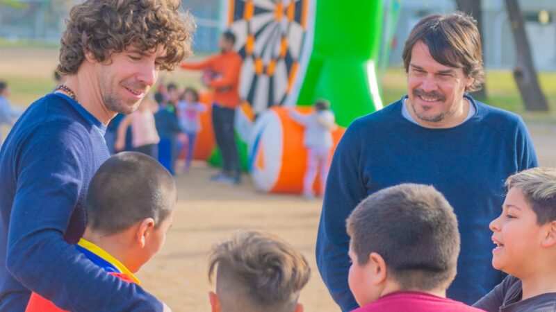 Juan Andreotti visitó las Colonias de Invierno donde se divierten miles de chicos de San Fernando