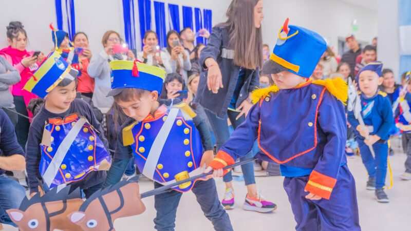 San Fernando recordó a San Martín con los Centros Educativos Municipales y Jardines de Infantes