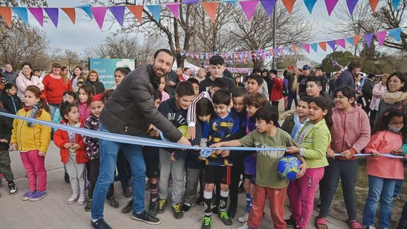 Selci inauguró la plaza “Mujeres Sudamericanas” en Barrio El Destino