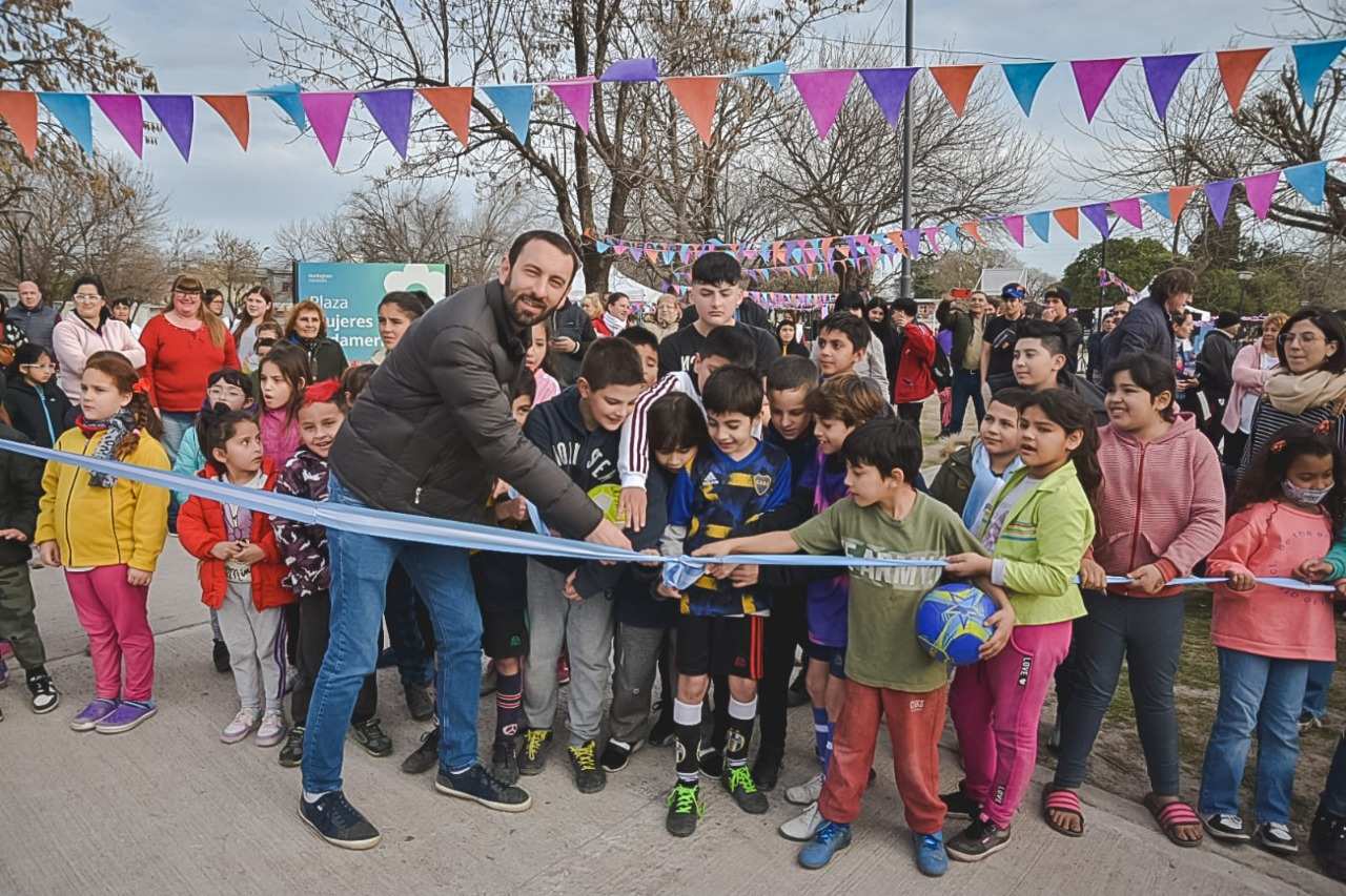 Selci inauguró la plaza “Mujeres Sudamericanas” en Barrio El Destino