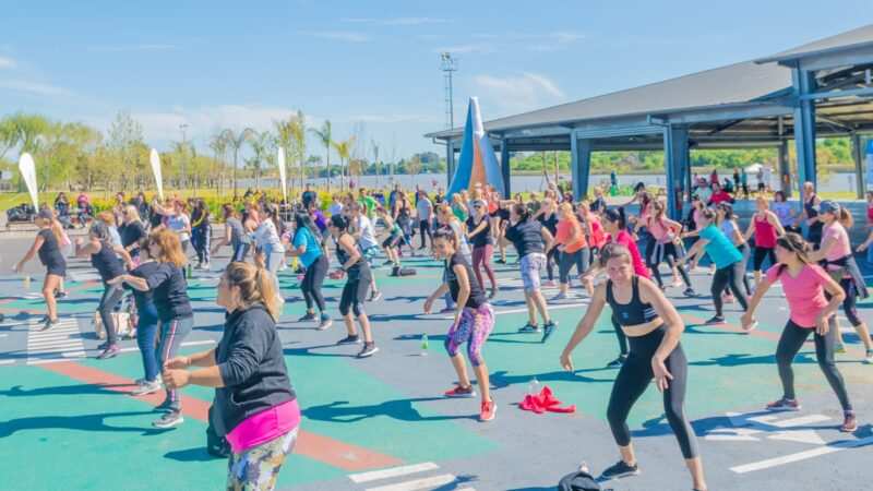 Una multitud entrenó en San Fernando con “Les Mills”, el grupo fitness N°1 del mundo