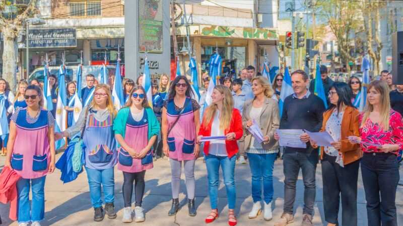 San Fernando homenajeó a docentes por el Día de las Maestras y Maestros