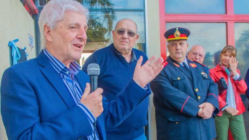 Los Bomberos voluntarios de San Fernando homenajearon a Luis Andreotti