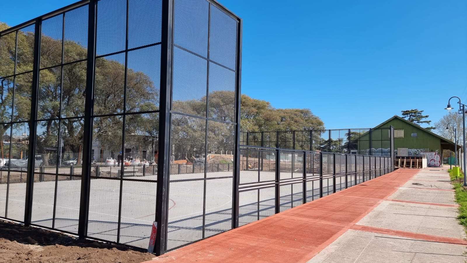 Capilla del Señor, avanza el sector deportivo en el paseo “Las Tipas”.