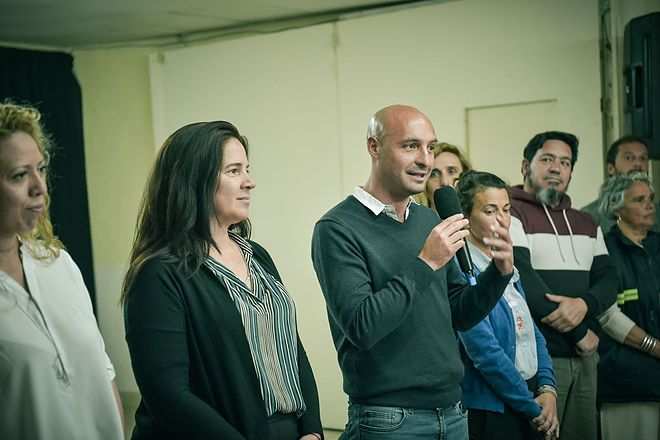 Beto Ramil entregó subsidios a 44 familias para mejoras habitacionales del programa Trabajar en Casa