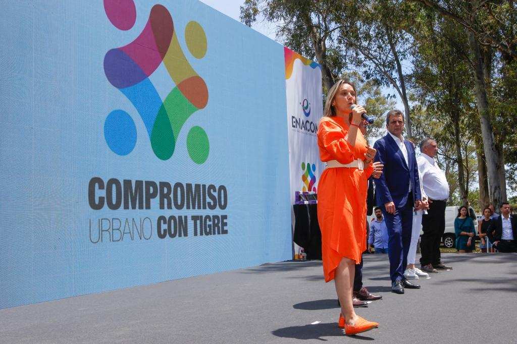 Massa: “Gracias a ENACOM, ya llevamos entregadas más de 5.500 tablets en Tigre”