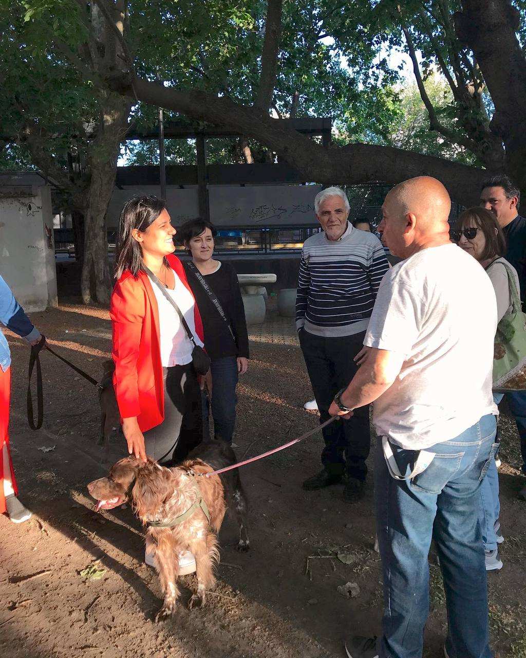 Los amigos perrunos tendrán su Canil en la Plaza de los Inmigrantes