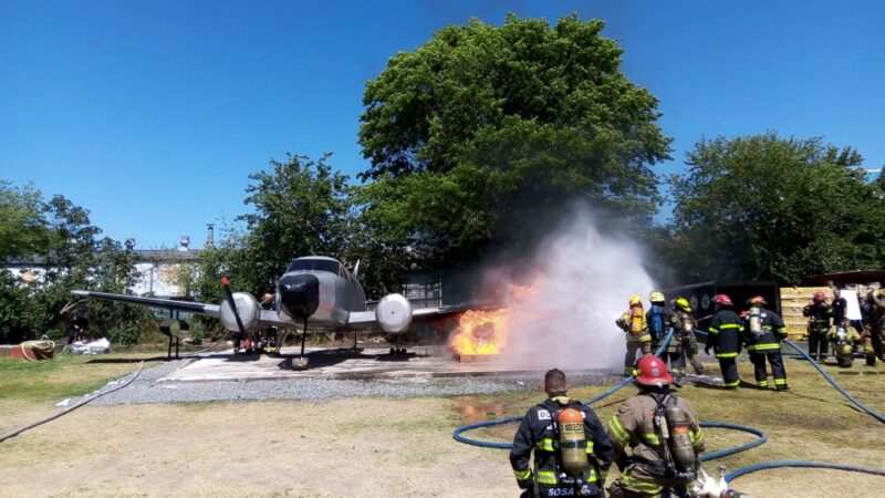 Se dio inicio al “Curso internacional de Bomberos”  en la localidad de Garín