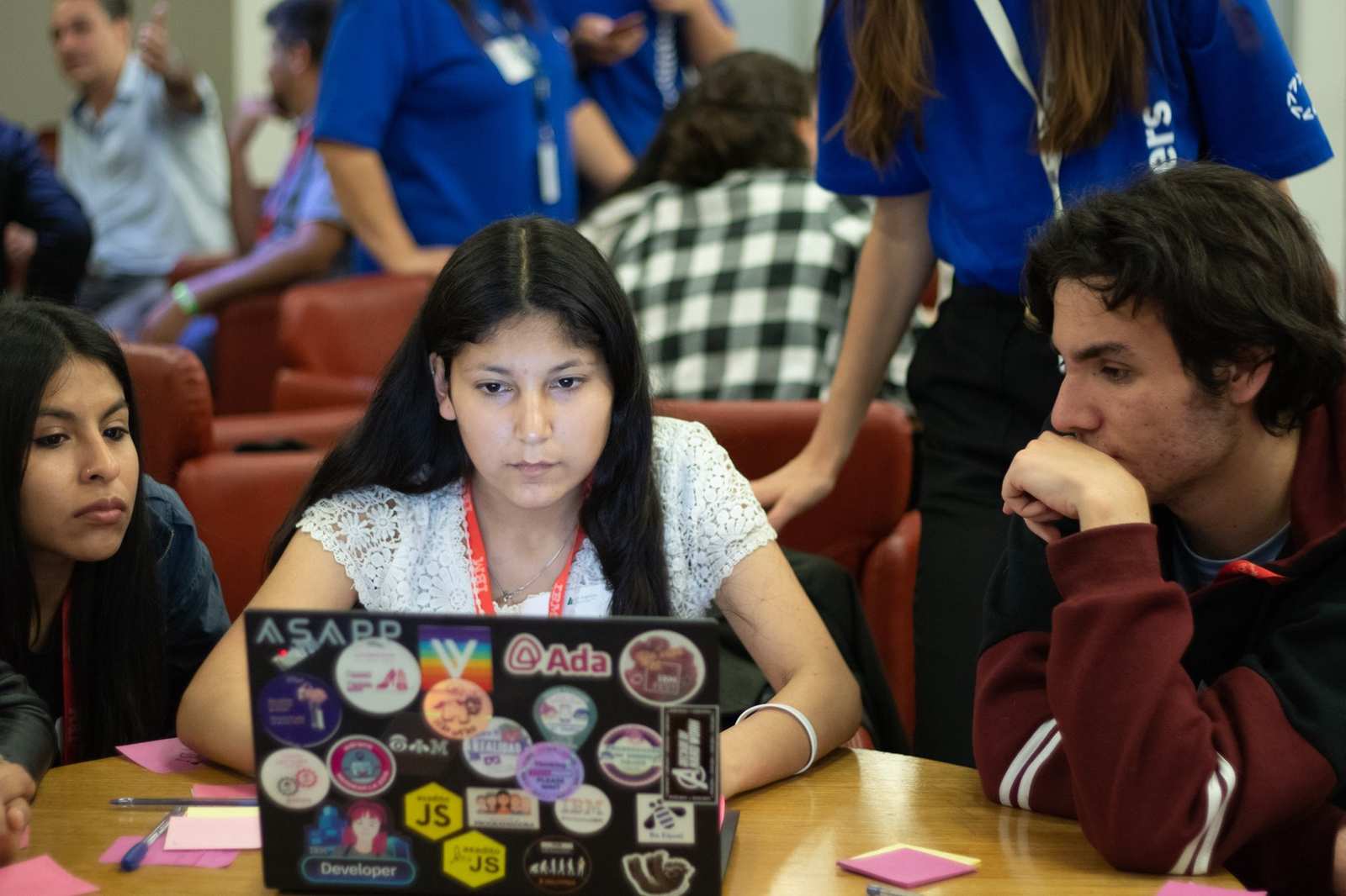 270 becas para formarse en administración de nube de Azure