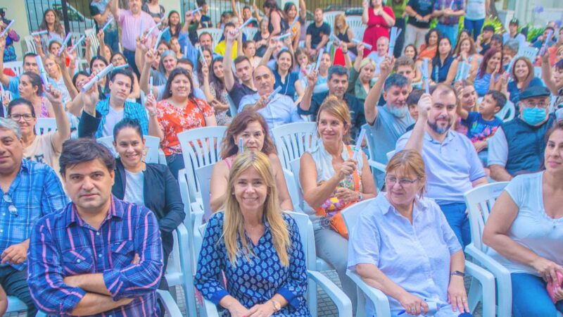 San Fernando reconoció a 150 estudiantes del Centro Universitario Municipal