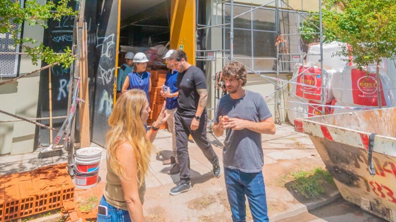 Juan Andreotti recorrió la obra de renovación de los talleres de la Escuela Técnica N°2