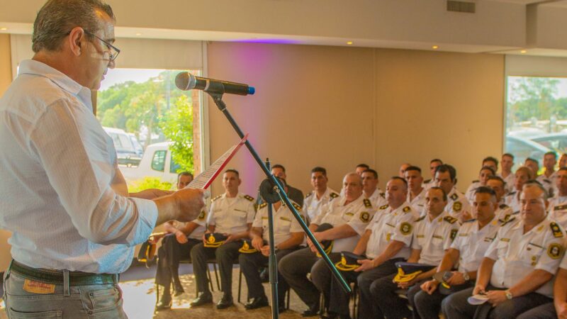 San Fernando conmemoró el “Día de la Policía” y los reconoció por su labor