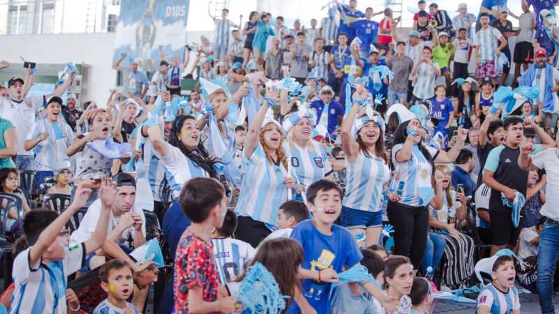 Nuevo punto de aliento del Municipio de Hurlingham para alentar a Argentina en su partido frente Australia