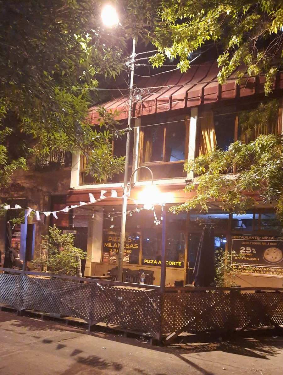 Por un fallo en el tablero, se incendió el tradicional Restaurant Sport de San Fernando