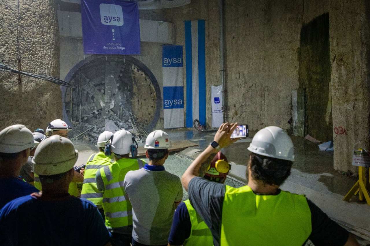 Avanza la megaobra del Sistema Agua Sur: la tunelera Eva finalizó los primeros 8 km del río subterráneo