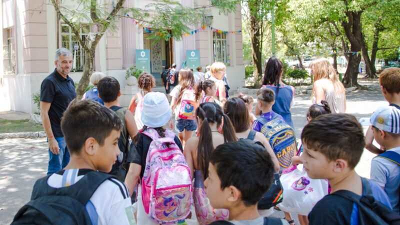 Zabaleta inauguró la Colonia de Verano de Casa de la Niñez en Hurlingham