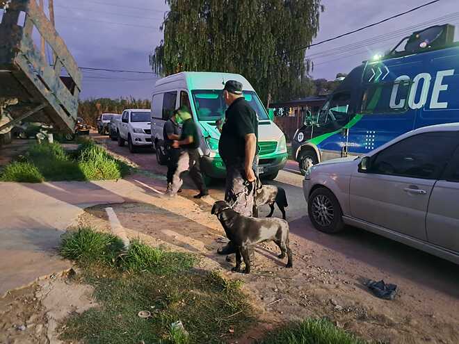 A partir de una denuncia en Ojos y Oídos en Alerta se detuvo a dos personas por tenencia de droga con fines de comercialización