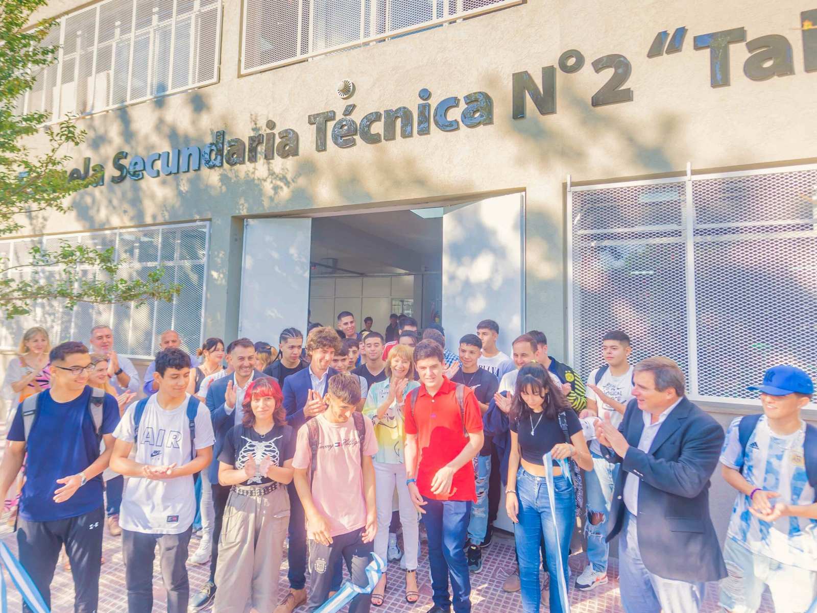 Juan Andreotti inauguró la renovación de Talleres de la Escuela Técnica N°2