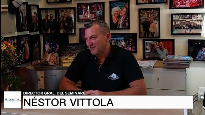 Néstor Vitola:“El teatro no es mi trabajo, es mi Vida”