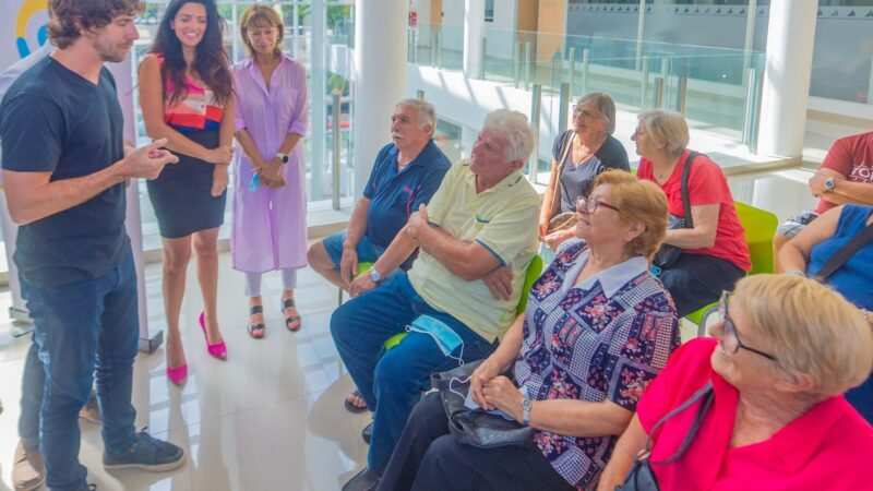 Juan Andreotti y Luana Volnovich ampliaron las prestaciones para PAMI en el Hospital Municipal