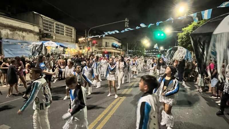 Color, diversión y alegría en el Carnaval de Todos los Vecinos en Vicente López