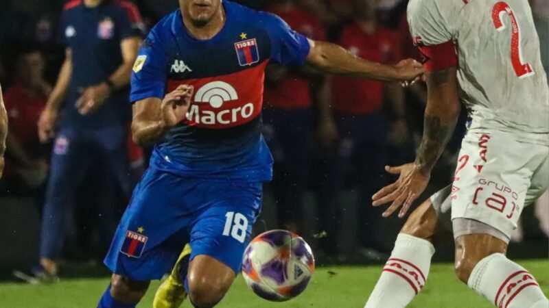 Tigre fue superado por Argentinos y volvió a perder en Victoria